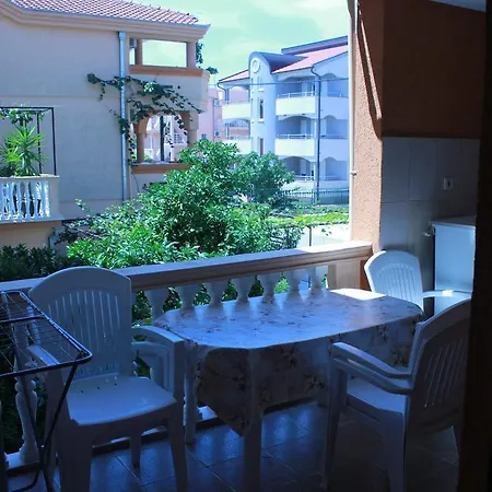 Apartments Dalila Ulcinj Exterior photo