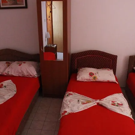 Apartments Dalila Ulcinj Exterior photo