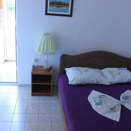 Apartments Dalila Ulcinj Exterior photo