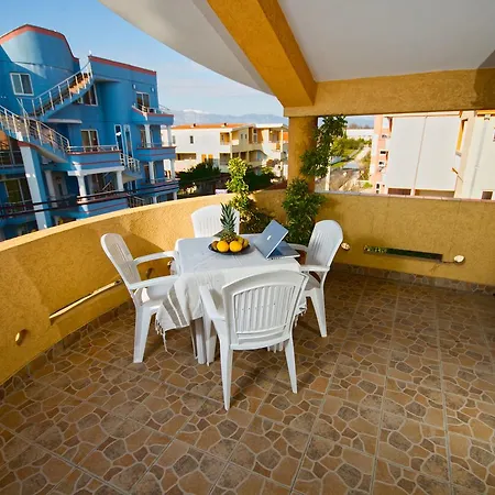 Apartments Dalila Ulcinj Exterior photo